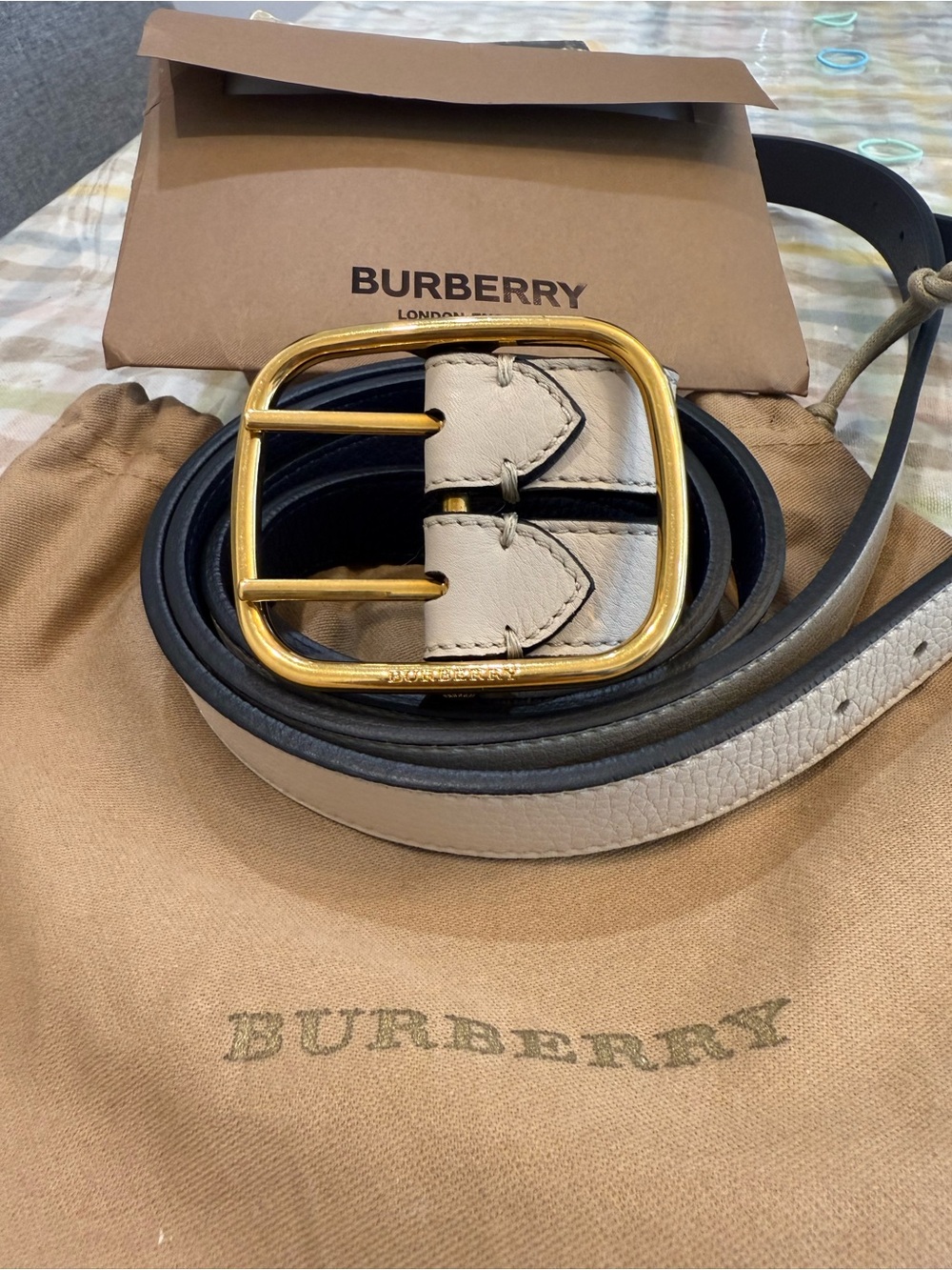 Burberry women’s Leather Belt in Black and Cream with Gold Buckle
